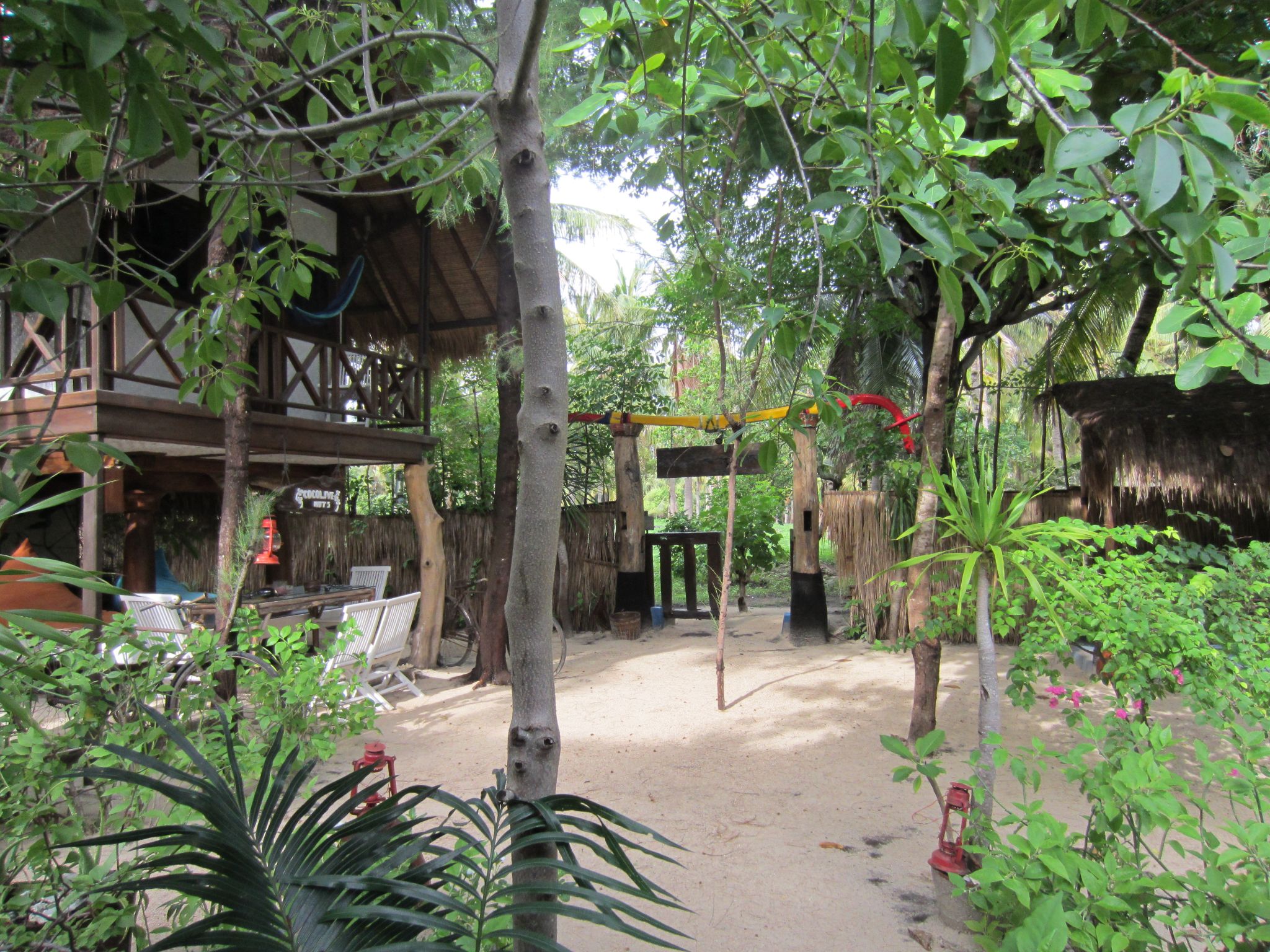 Jason Kearney Bali 2012 -2013 Treehouse Living